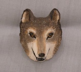 Barto Collectible Wolf Head Pin